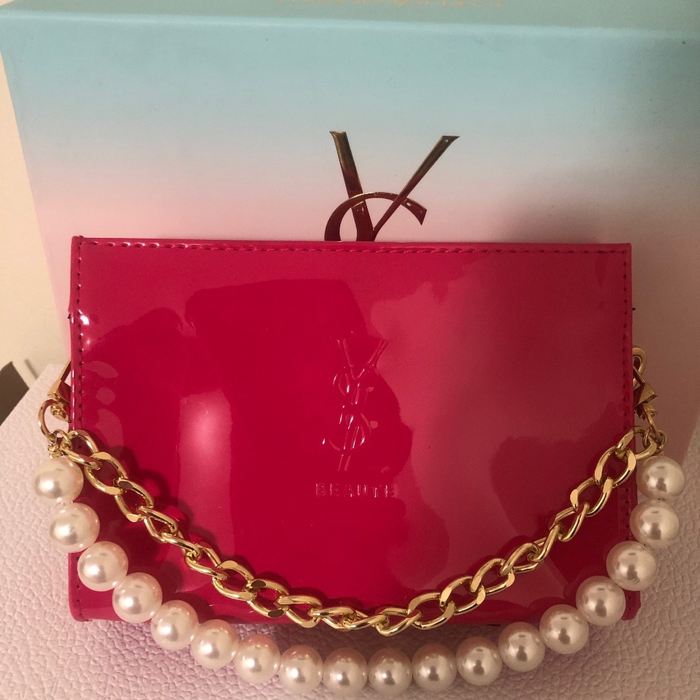 NIB YSL Pink Patent Beauty Clutch - Picture 3 of 13